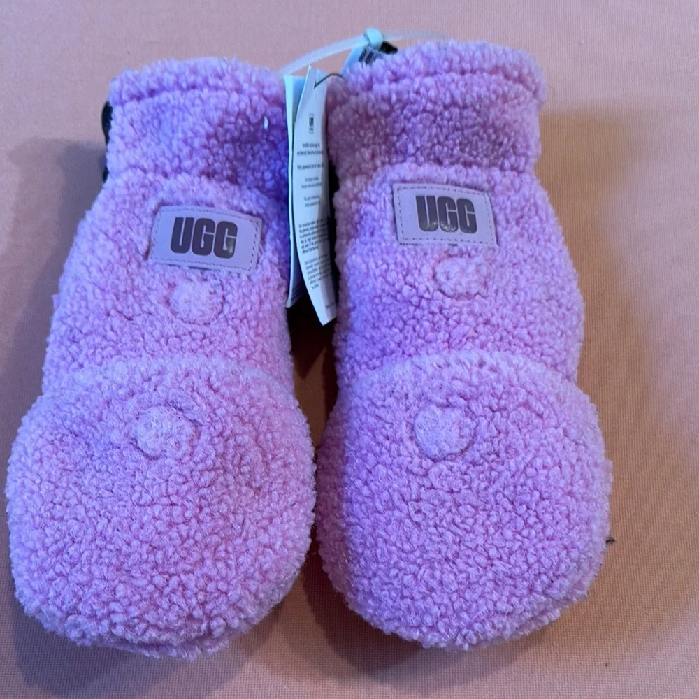UGG Pink and Black Mittens